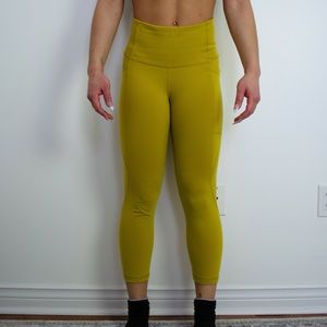 Old Navy High-Rise Capri Leggings | Size XSmall | Neon Yellow